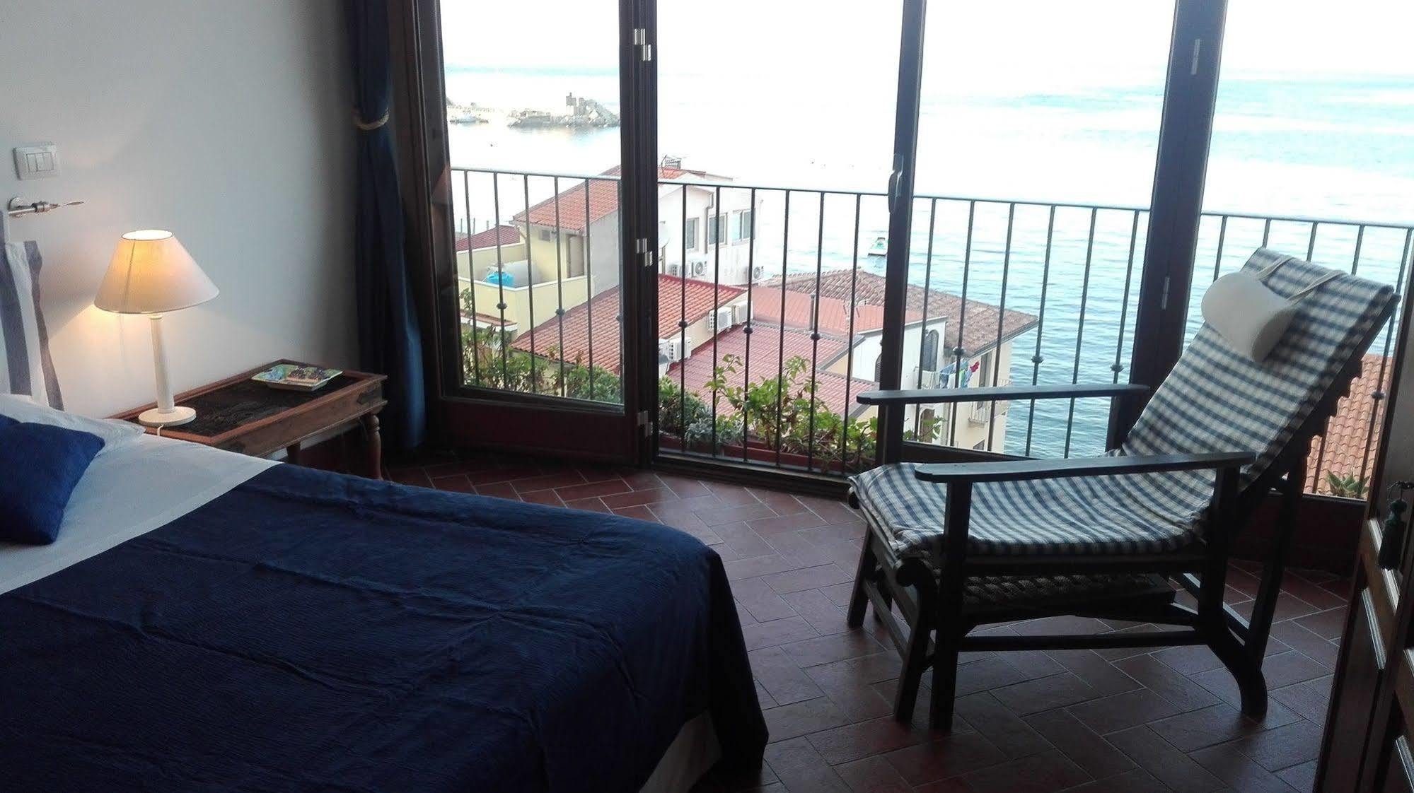 سيلا B&B Chianalea 54 المظهر الخارجي الصورة